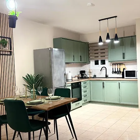Angelo Maison Daire *